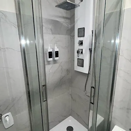 Barata 1 아파트 사비갈리노